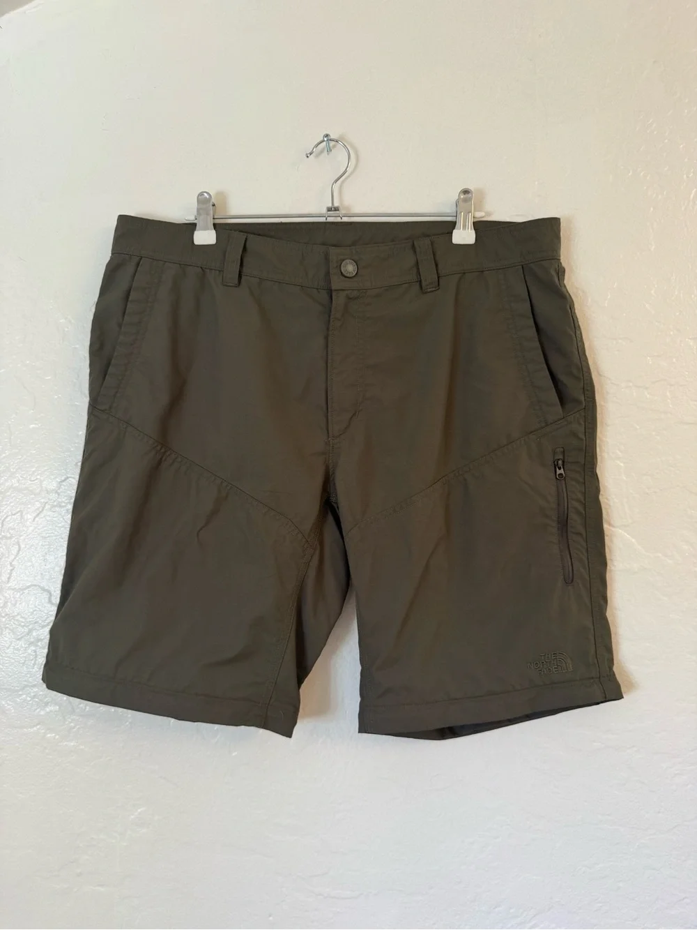 The North Face Convertible Hiking Pants Men’s 36 Long Zip Off Cargo Khaki Trail